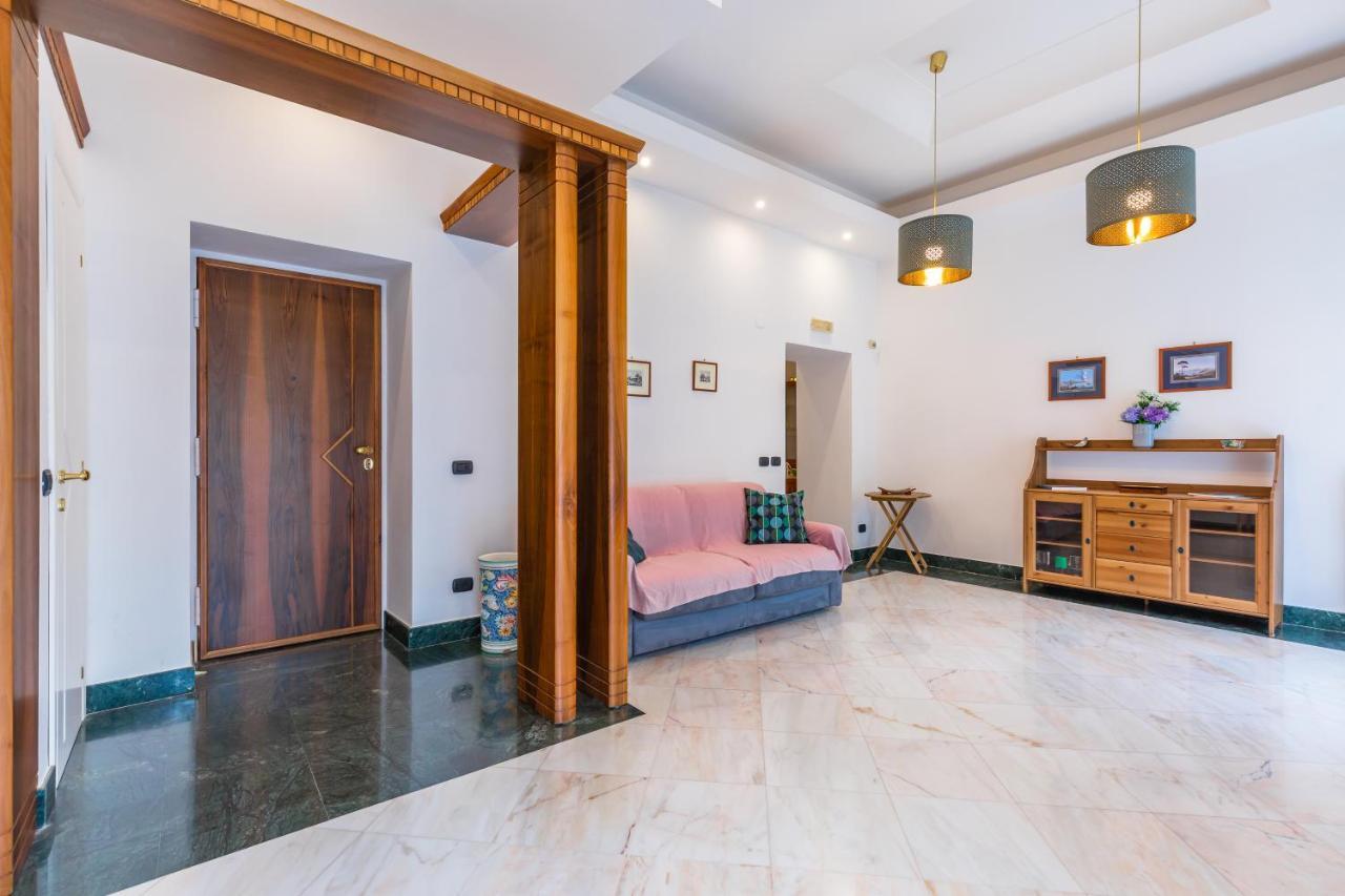 Apartment Gradoni - Panoramic Flat On The Steps By Napoliapartments